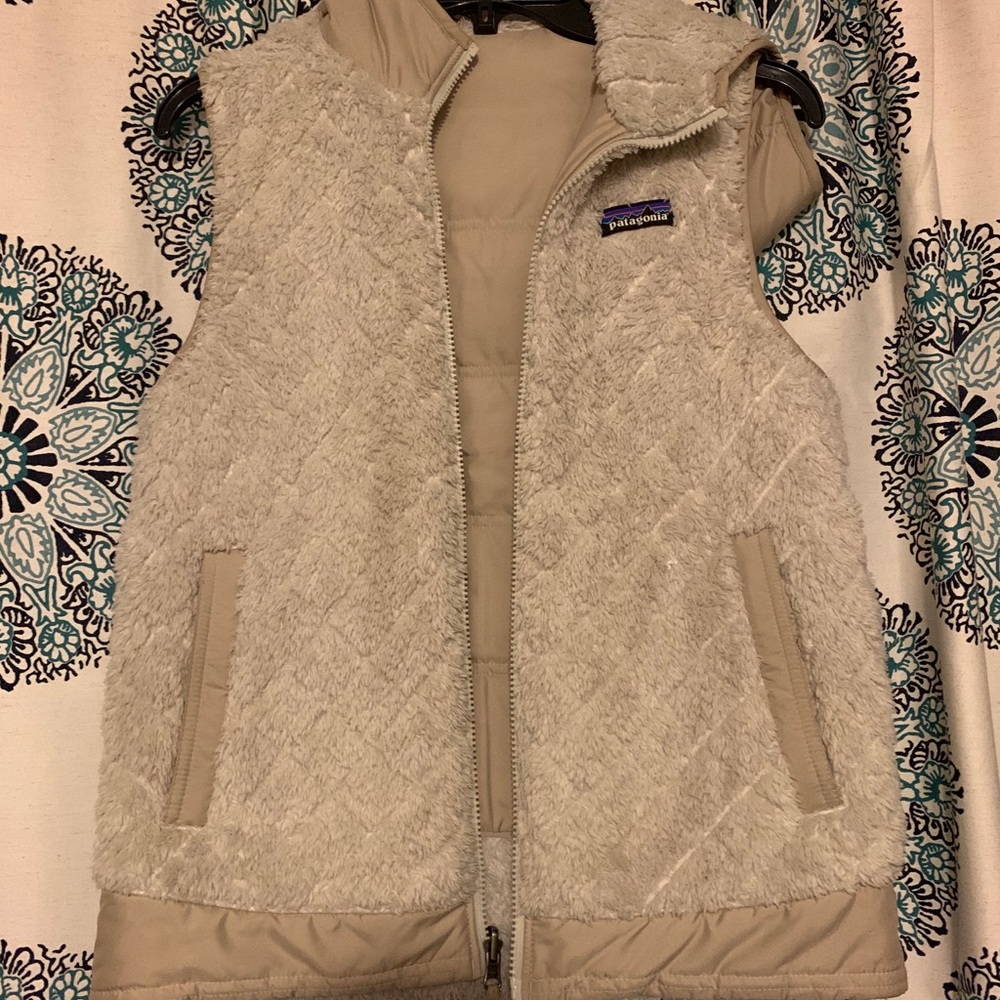 Patagonia vest tan/cream